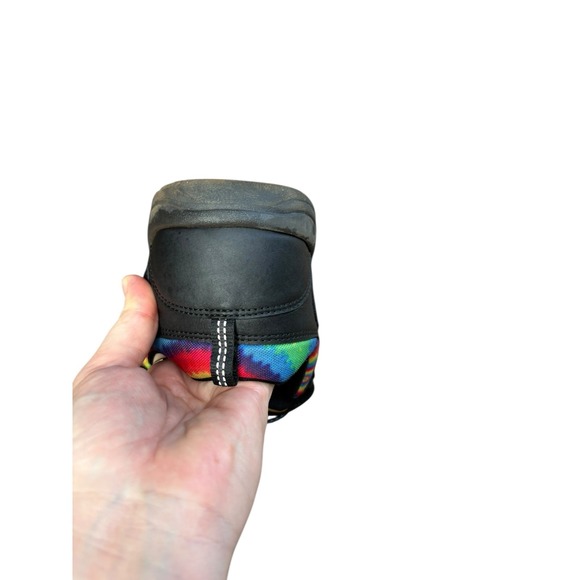 Keen Big Kids Unisex Newport Bungee Closure Shoe Black Rainbow Tie Dye - 7 - Picture 11 of 11